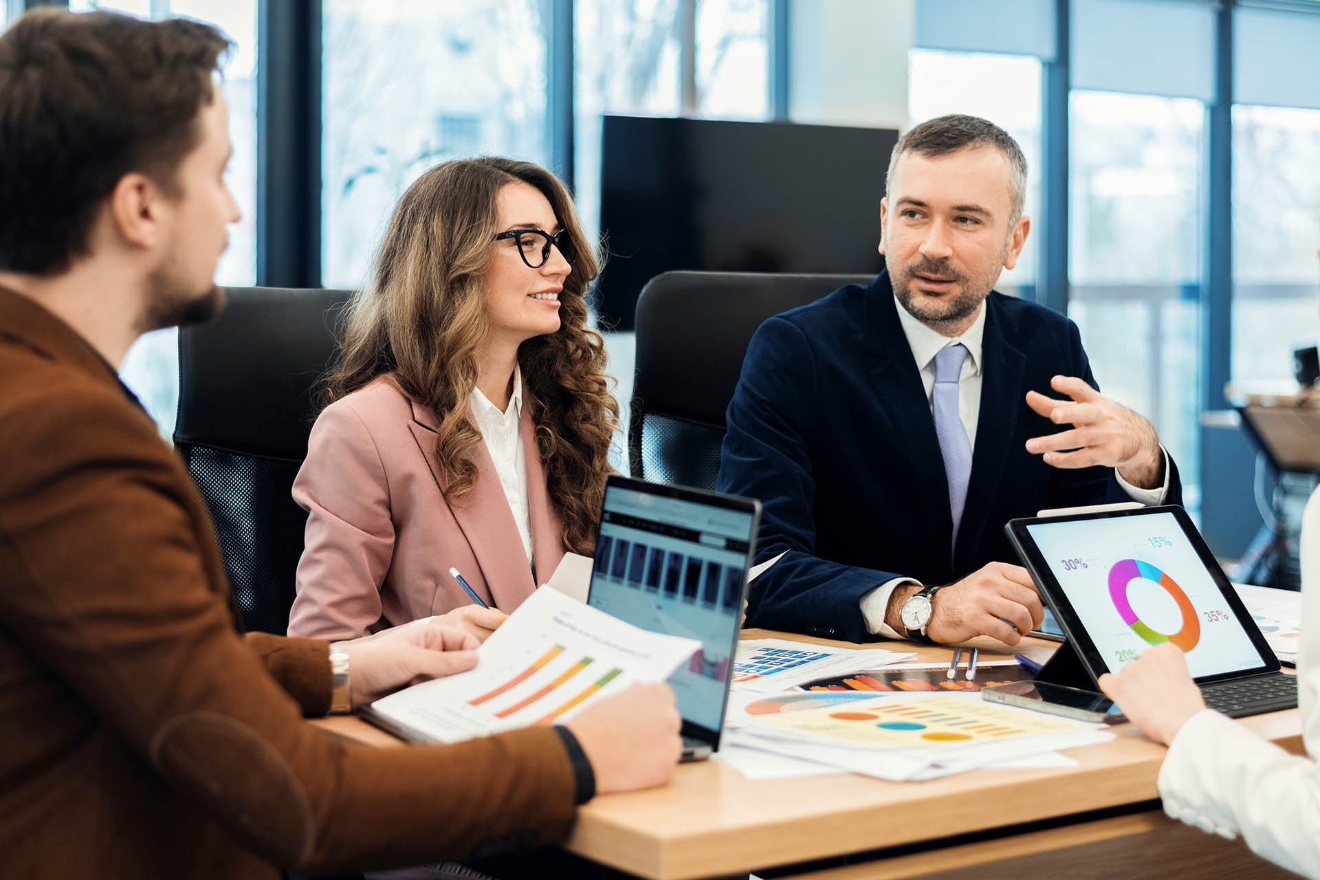 به آی کورپ خوش آمدید